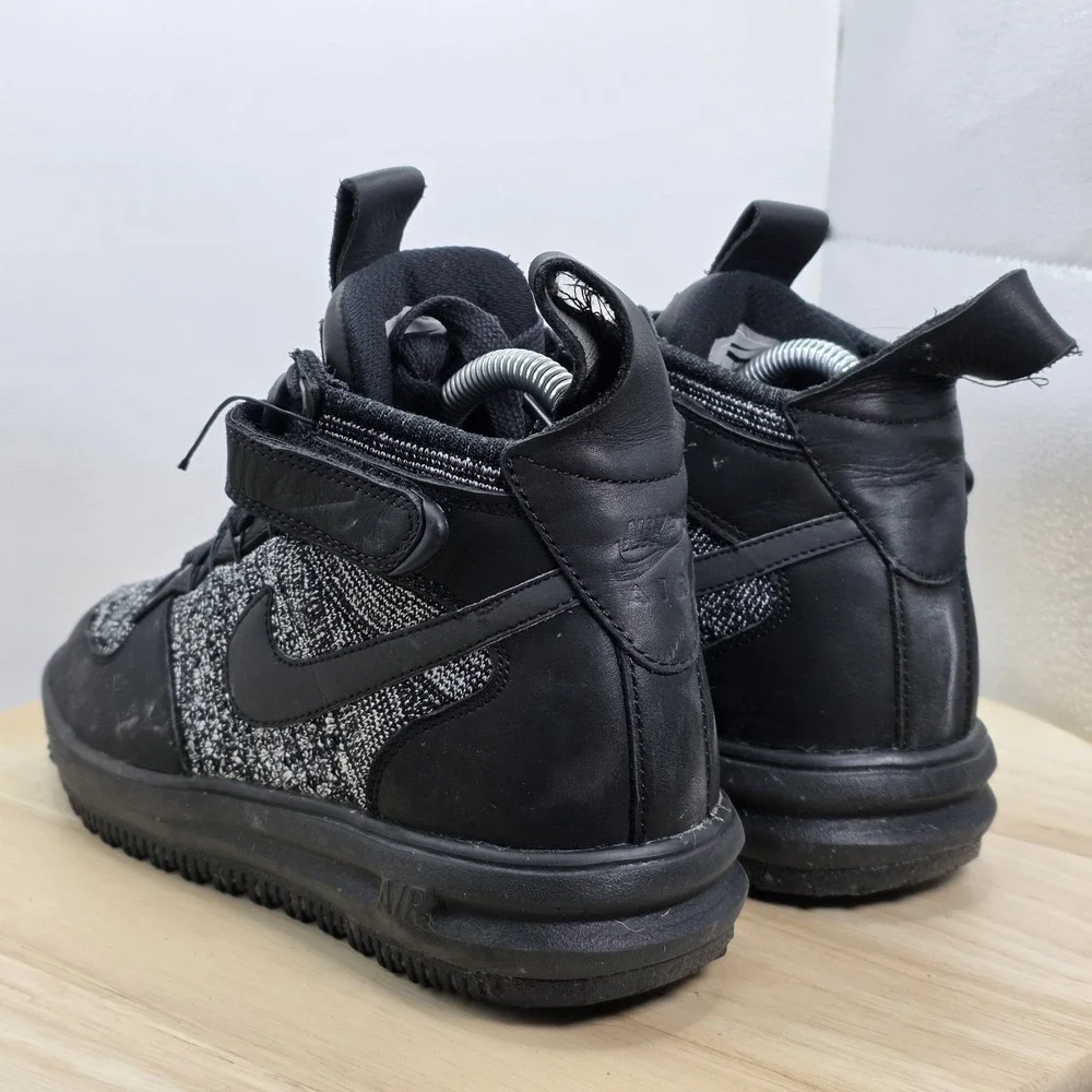 Womens size 7.5 - Nike Lunar Force 1 Flyknit Black White Oreo Shoes 860558-001 - Picture 7 of 9